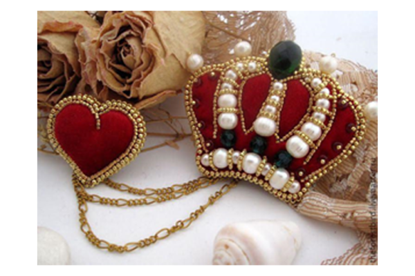 Zari Beaded Crown