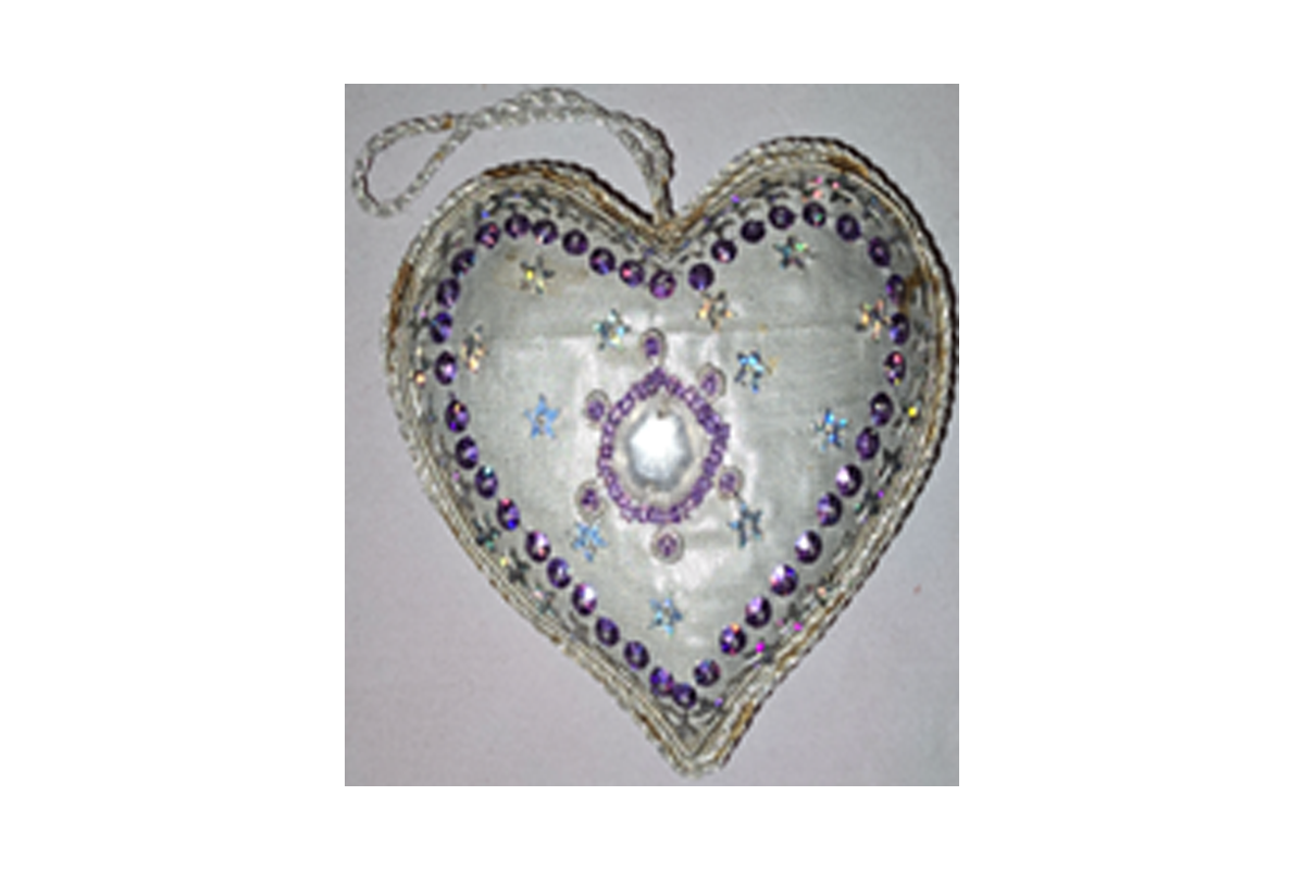 hand-embroidery-heart-02-1.png