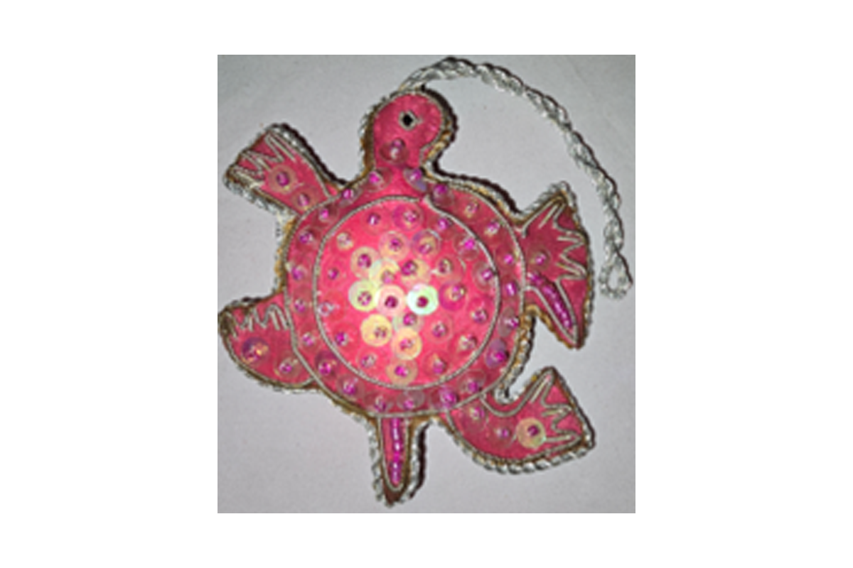 hand-embroidery-tortoise-02.png
